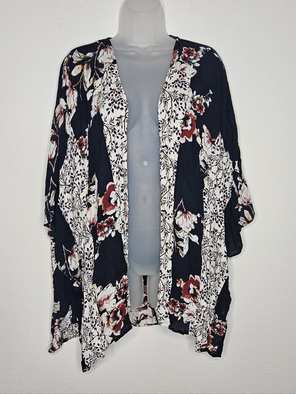 Umgee Boho Hippie Festival Patchwork Floral Print Flowy Open Front Kimono S/M